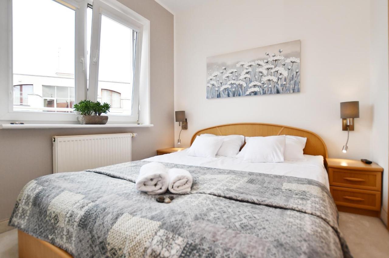Apartament Porto Z Rowerami Gratis Kołobrzeg Exteriör bild