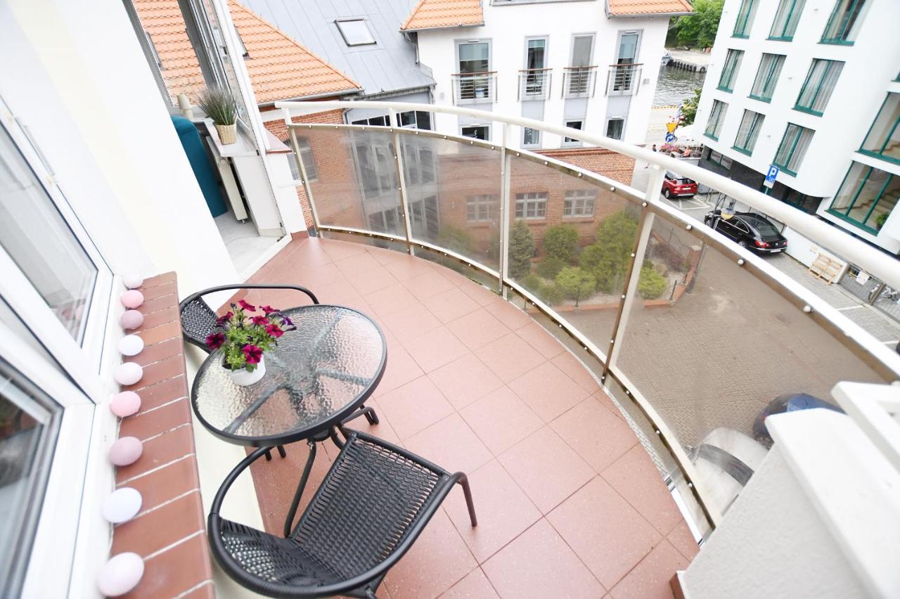 Apartament Porto Z Rowerami Gratis Kołobrzeg Exteriör bild